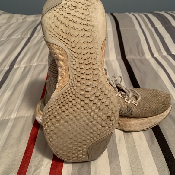 Nike Shoes 3-pair Mens 9-9.5  Air Zoomx Tempo, Next invincible 2, Pegasus 38 ￼ - Picture 11 of 16